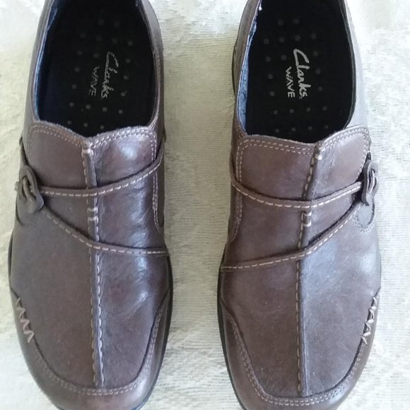 Clarks Wave Brown Leather Upper Ladies 7M - Picture 2 of 7
